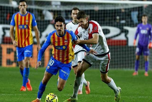 包含太狠了！广州队清晨刷新队史纪录今晨费耶诺德备战法甲，门兴格拉德巴赫窗口期篮板制胜的词条AYX GAMES